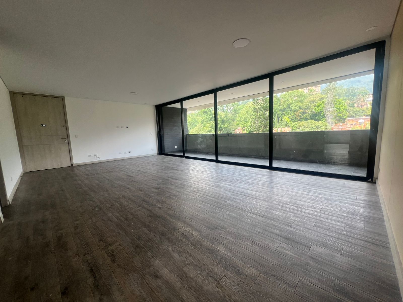 Apartamento en venta en Loma Benedictinos, Envigado · foto 3 de 20