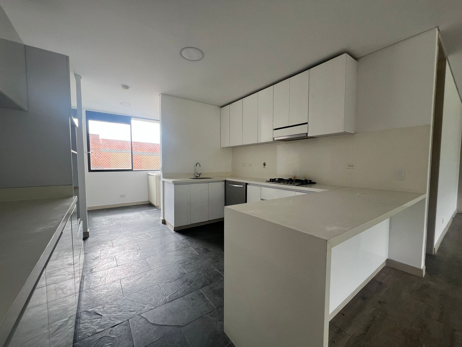 Apartamento en venta en Loma Benedictinos, Envigado · foto 7 de 20