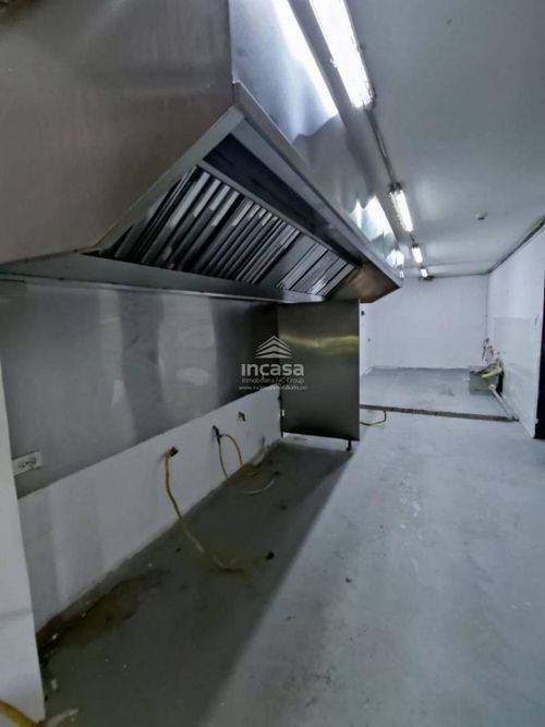 Edificio en venta en San Fernando Viejo, Cali, 358 m² · foto 4 de 7