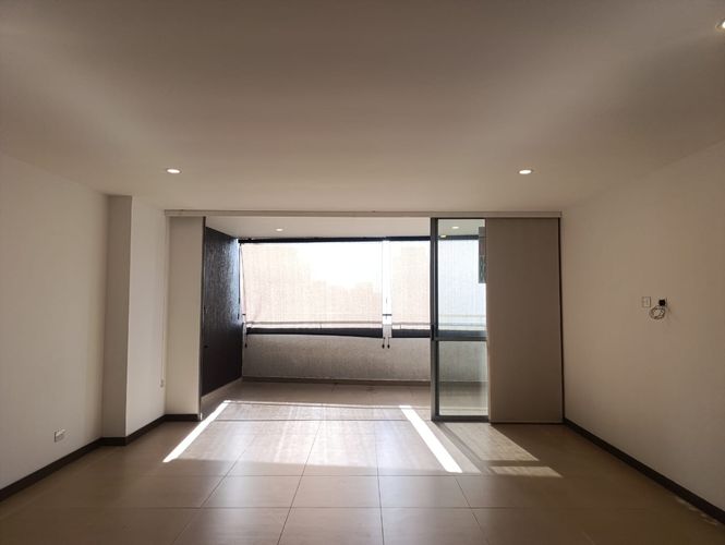 Apartamento de 3 alcobas en arriendo en El Poblado, Medellín, 120 m² · foto 4 de 18