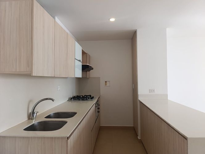 Apartamento de 3 alcobas en arriendo en El Poblado, Medellín, 120 m² · foto 8 de 18