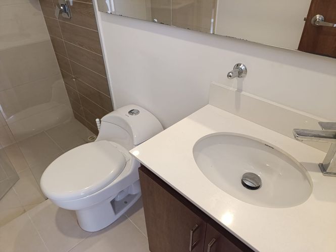 Apartamento de 3 alcobas en arriendo en El Poblado, Medellín, 120 m² · foto 16 de 18