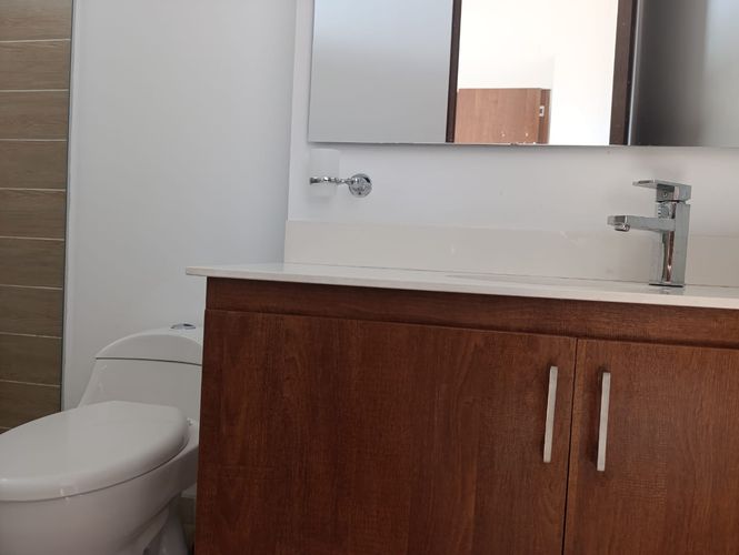 Apartamento de 3 alcobas en arriendo en El Poblado, Medellín, 120 m² · foto 17 de 18