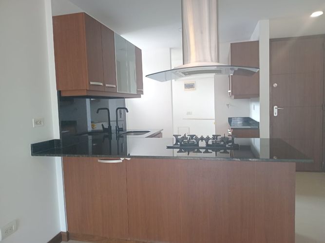 Apartamento de 3 alcobas en arriendo en Cumbres, Envigado, 103 m² · foto 5 de 18