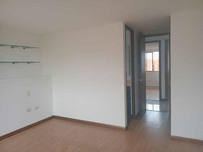 Apartamento de 3 alcobas en arriendo en Cumbres, Envigado, 103 m² · foto 10 de 18