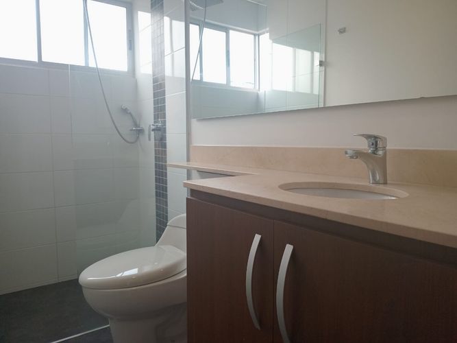 Apartamento de 3 alcobas en arriendo en Cumbres, Envigado, 103 m² · foto 17 de 18
