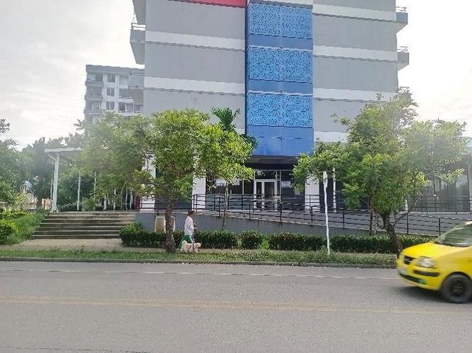 Local en venta en Castilla, Villavicencio, 75 m² · foto 2 de 10