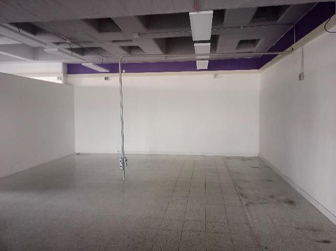 Local en venta en Castilla, Villavicencio, 75 m² · foto 5 de 10