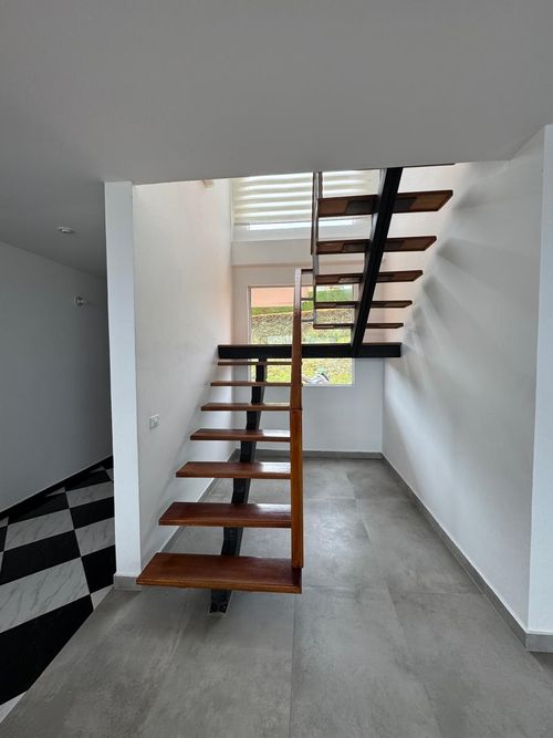 Casa de 4 alcobas en venta en Yerbabuena, Sopó, 442 m² · foto 9 de 21