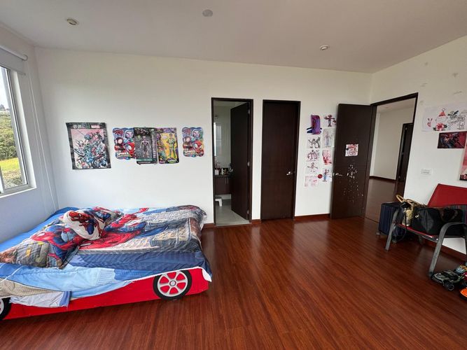 Casa de 4 alcobas en venta en Yerbabuena, Sopó, 442 m² · foto 17 de 21