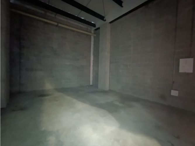 Local en arriendo en Viviendas Del Sur, Itagüí, 39 m² · foto 4 de 6