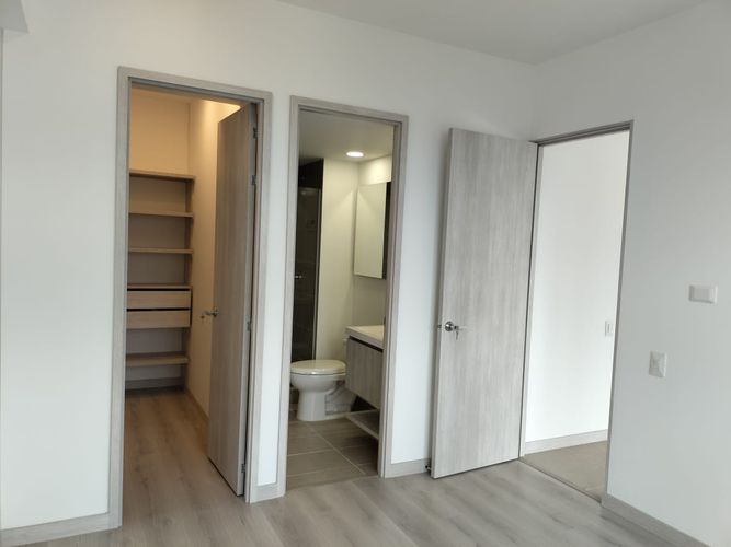 Apartamento de 1 alcoba en arriendo en El Poblado, Medellín, 50 m² · foto 8 de 12