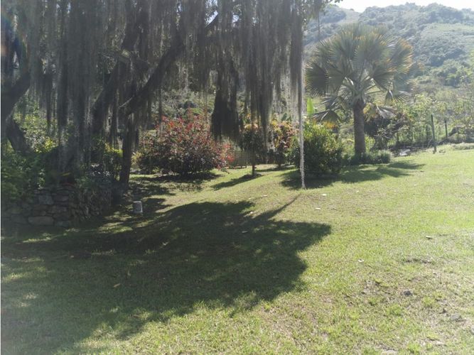Finca en venta en Actividad Multiple, Copacabana, 32000 m² · foto 4 de 24