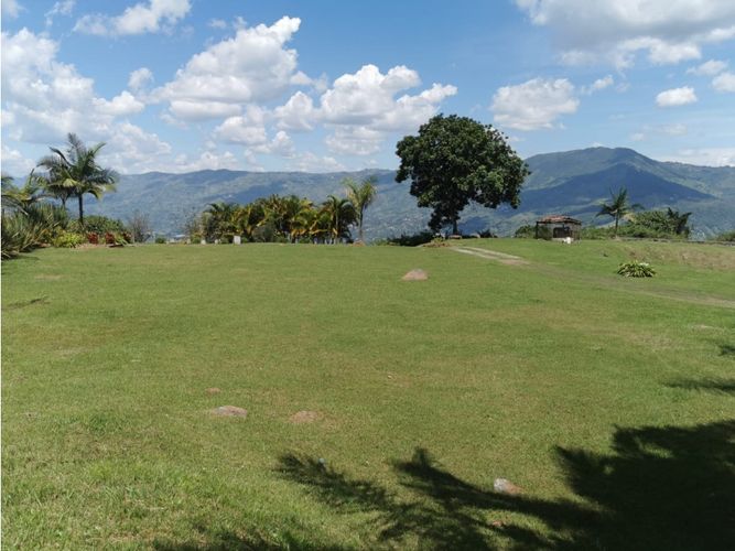 Finca en venta en Actividad Multiple, Copacabana, 32000 m² · foto 6 de 24