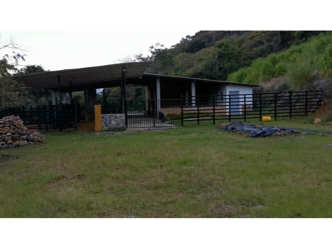 Finca en venta en Actividad Multiple, Copacabana, 32000 m² · foto 13 de 24