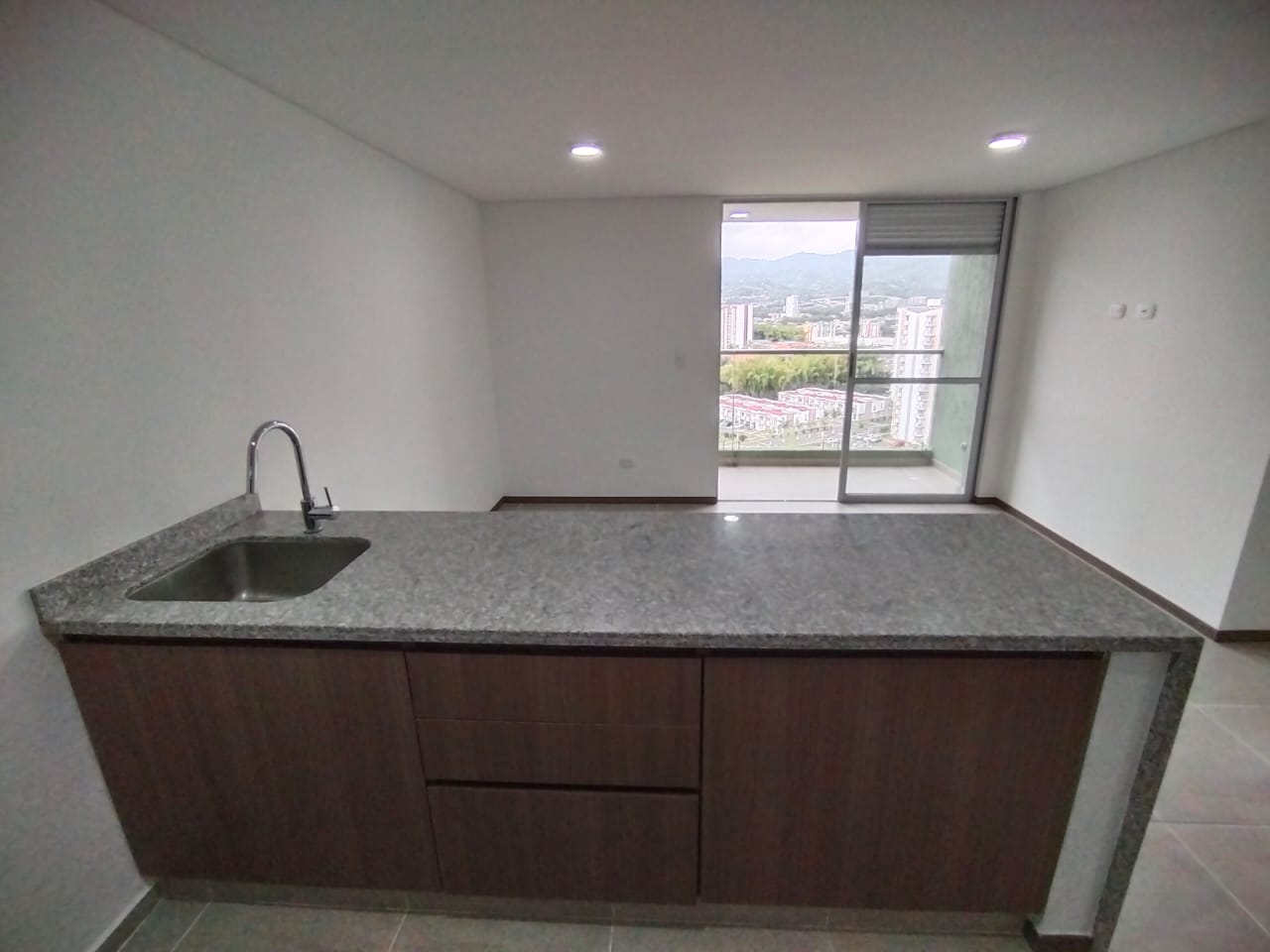 Apartamento en venta en La Macarena, Pereira · foto 4 de 16
