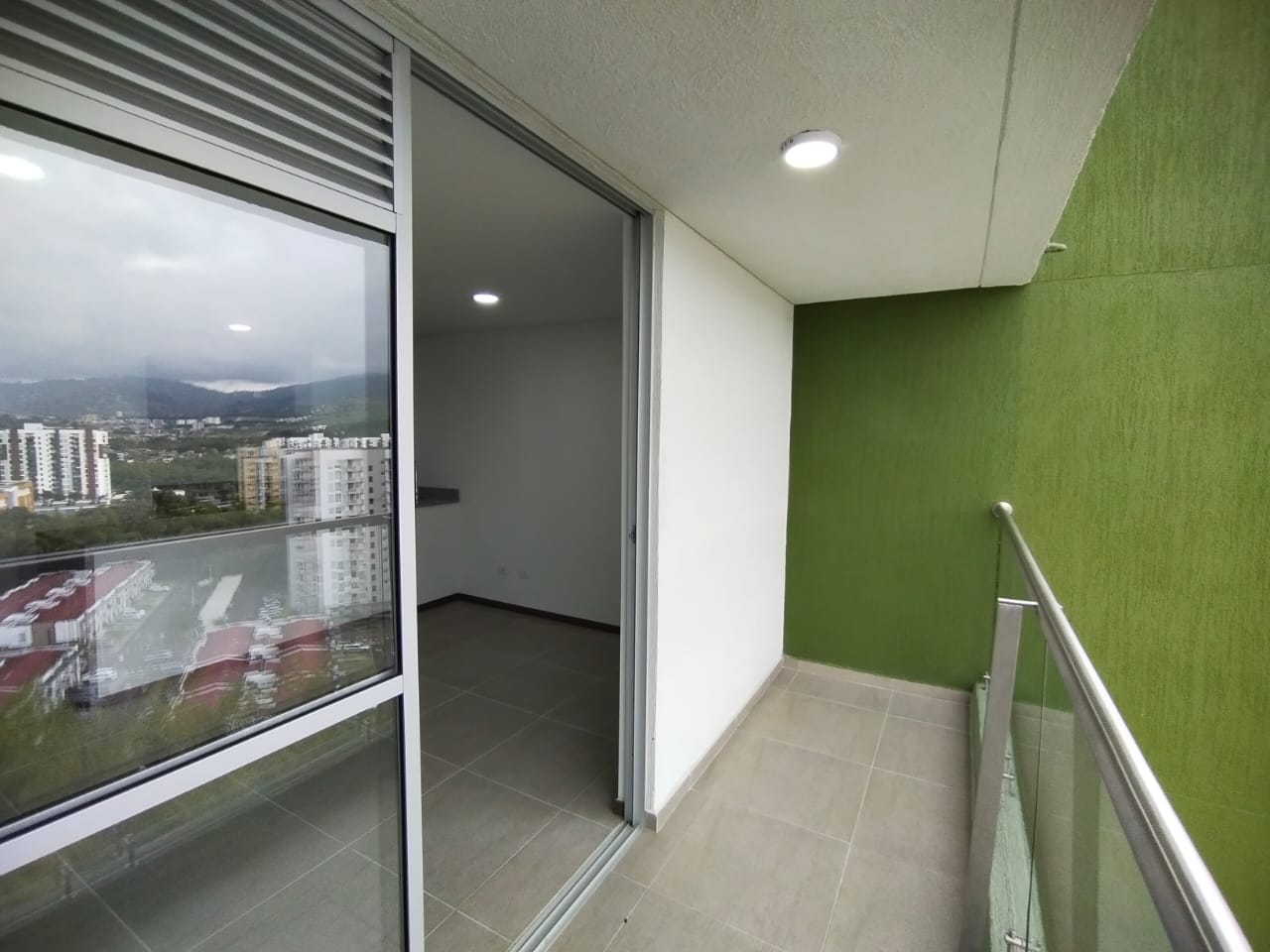 Apartamento en venta en La Macarena, Pereira · foto 6 de 16