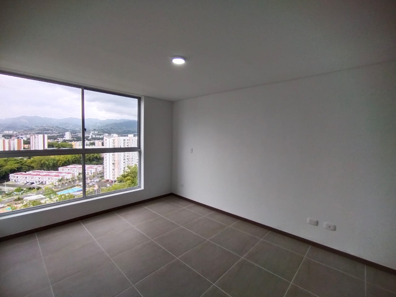 Apartamento en venta en La Macarena, Pereira · foto 12 de 16