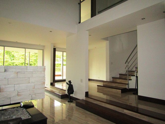 Casa de 3 alcobas en arriendo en Pinares Alto, Pereira, 234 m² · foto 2 de 21