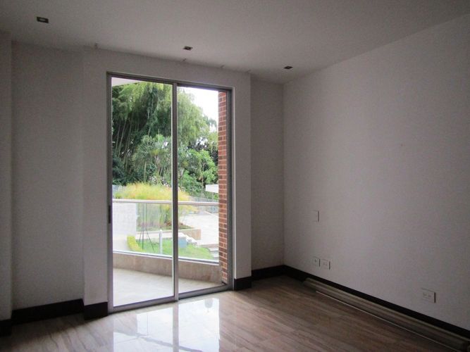 Casa de 3 alcobas en arriendo en Pinares Alto, Pereira, 234 m² · foto 9 de 21