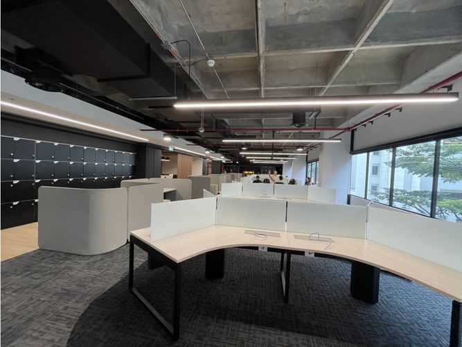 Oficina en arriendo en Milla De Oro, Medellín, 909 m² · foto 5 de 19