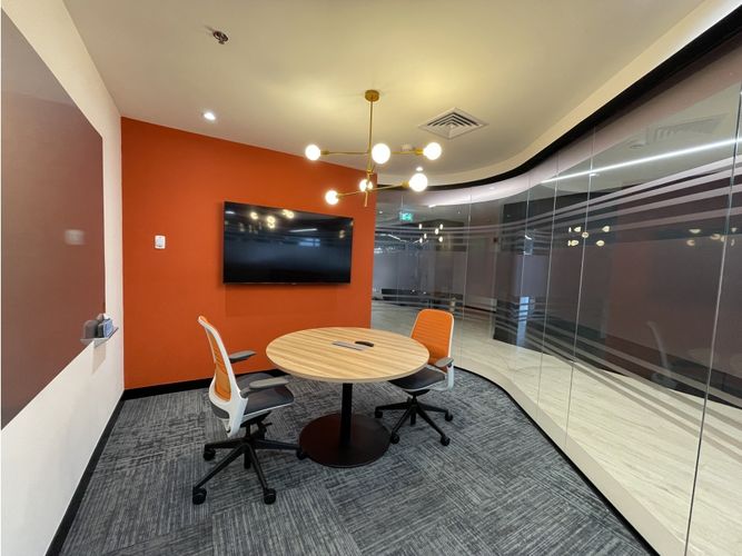 Oficina en arriendo en Milla De Oro, Medellín, 909 m² · foto 10 de 19