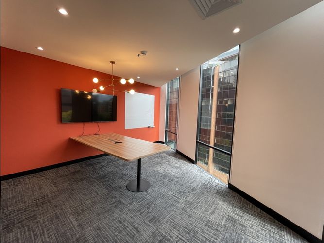 Oficina en arriendo en Milla De Oro, Medellín, 909 m² · foto 11 de 19