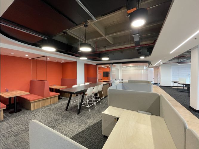 Oficina en arriendo en Milla De Oro, Medellín, 909 m² · foto 12 de 19