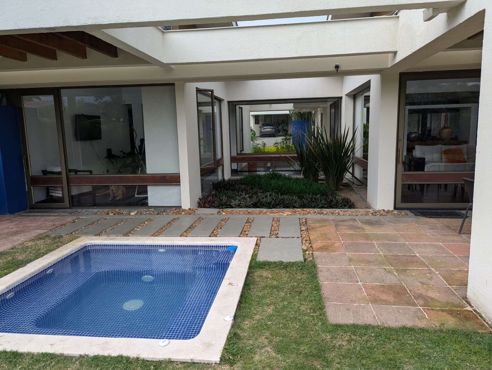 Casa en venta en Cerritos, Pereira · foto 2 de 24