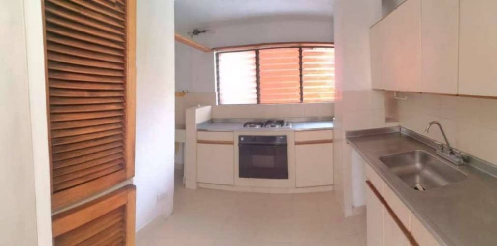 Apartamento de 2 alcobas en arriendo en La Abadia, Medellín, 114 m² · foto 2 de 8