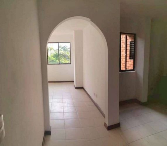 Apartamento de 2 alcobas en arriendo en La Abadia, Medellín, 114 m² · foto 3 de 8