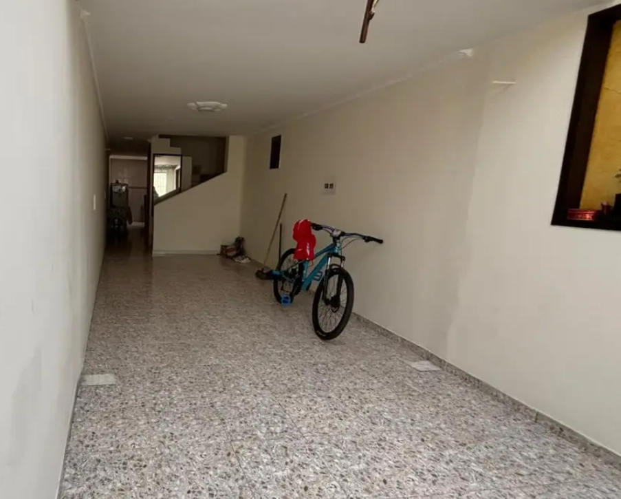Casa en venta en Alamos, Bogotá · foto 21 de 24