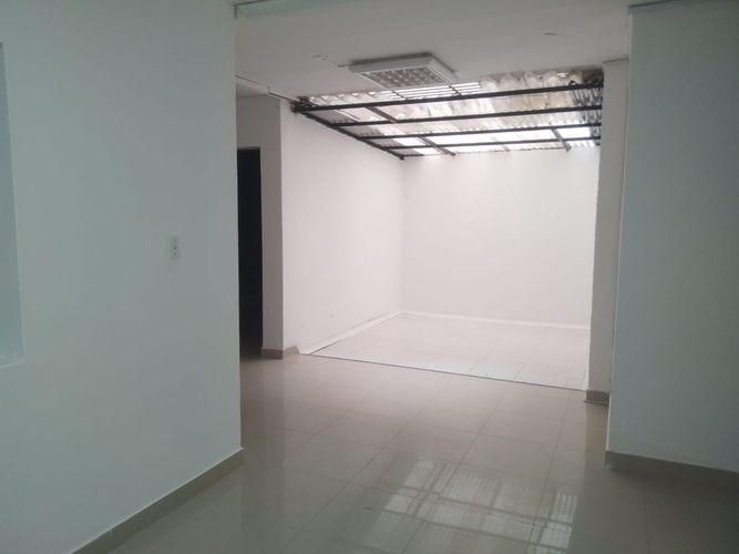 Oficina en arriendo en Belén, Medellín, 178 m² · foto 4 de 18
