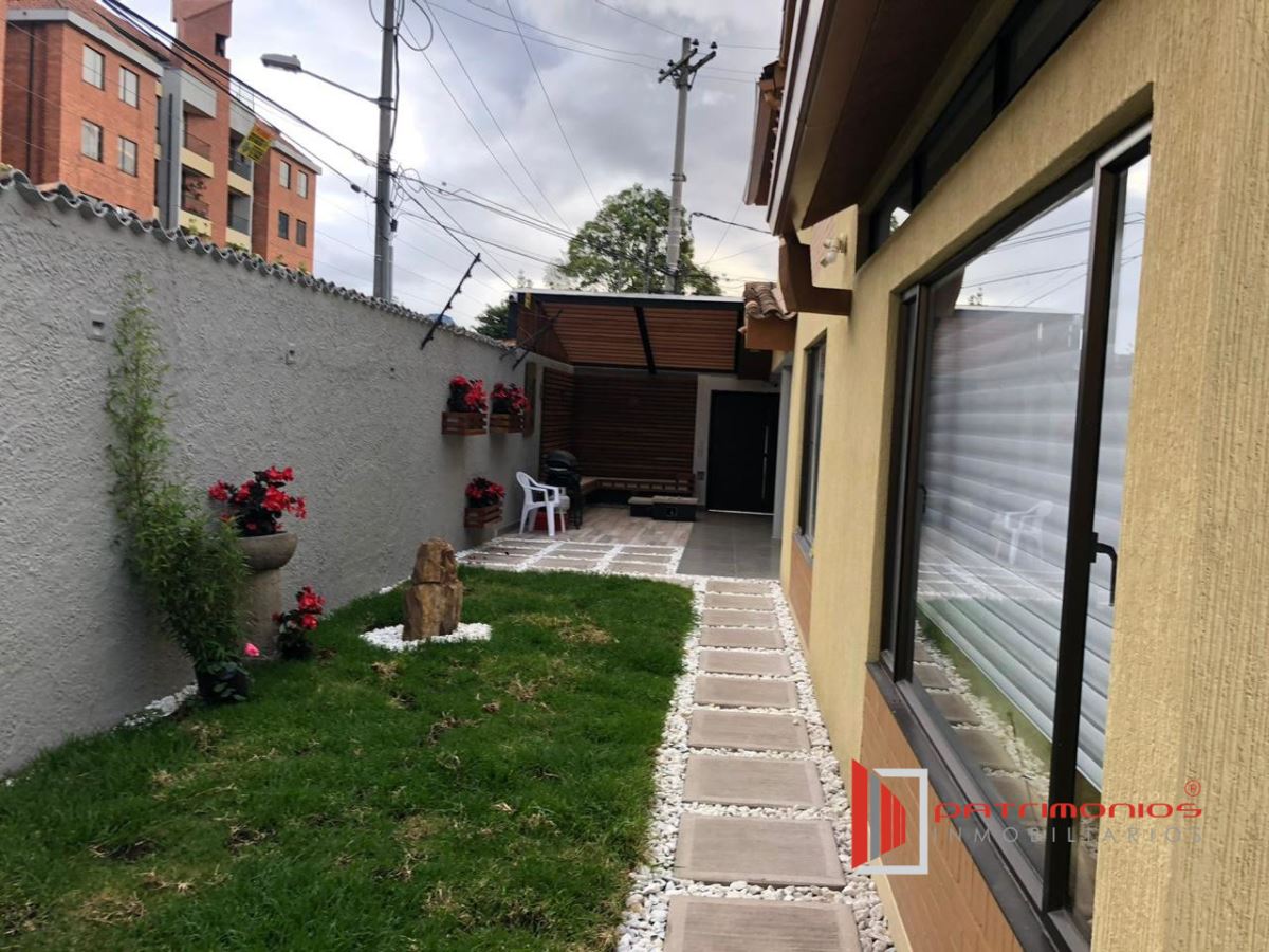 Casa en venta en Lagos De Cordoba, Bogotá · foto 20 de 24
