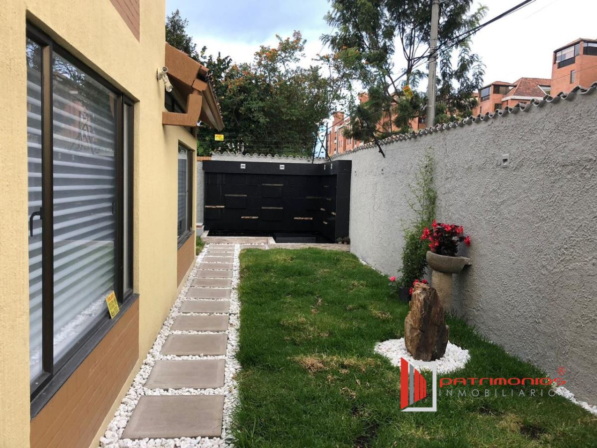 Casa en venta en Lagos De Cordoba, Bogotá · foto 21 de 24