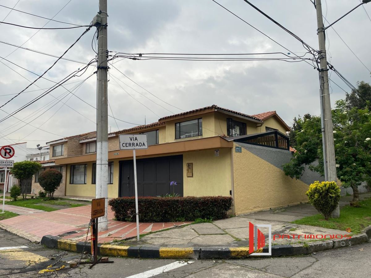 Casa en venta en Lagos De Cordoba, Bogotá · foto 22 de 24