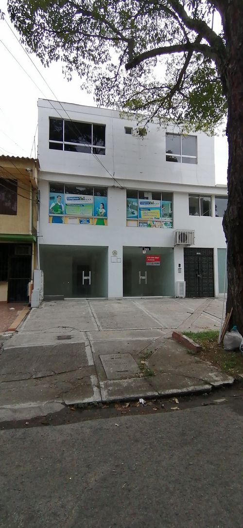 Local en arriendo en San Vicente, Cali, 25 m² · foto 3 de 9