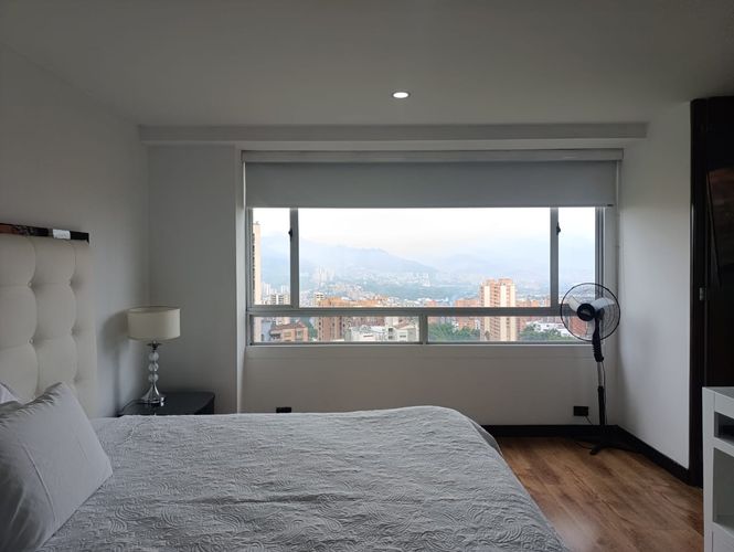 Apartamento de 2 alcobas en arriendo en El Poblado, Medellín, 136 m² · foto 17 de 19