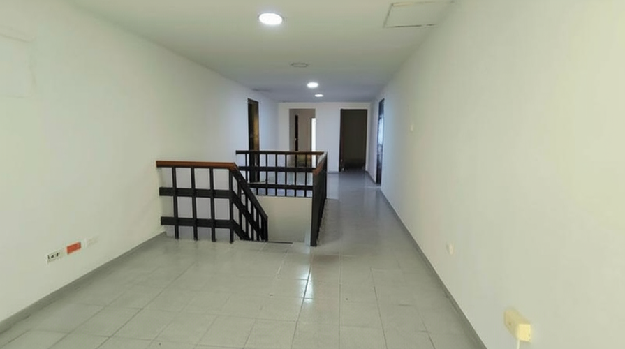 Oficina en arriendo en Santa Monica, Cali, 1250 m² · foto 8 de 9