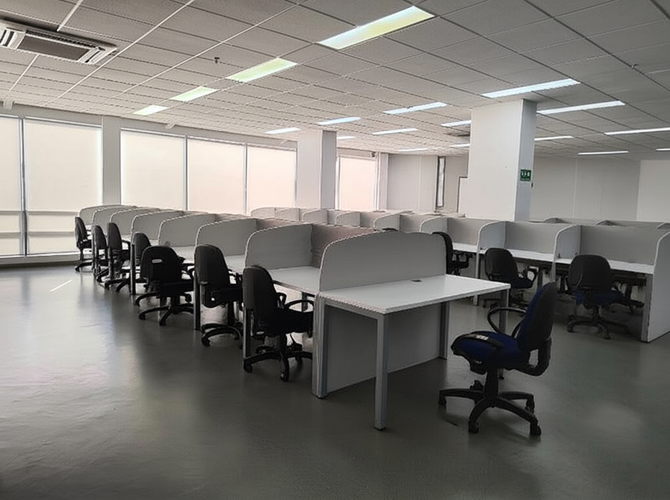 Oficina en arriendo en Santa Monica, Cali, 479 m² · foto 14 de 18
