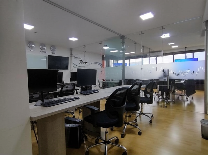 Oficina en arriendo en Versalles, Cali, 100 m² · foto 4 de 6