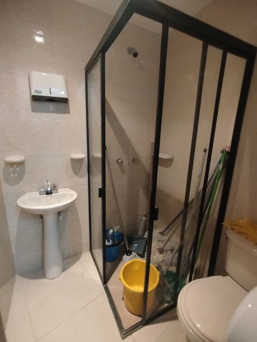 Oficina en venta en Pinares, Pereira, 84 m² · foto 11 de 11