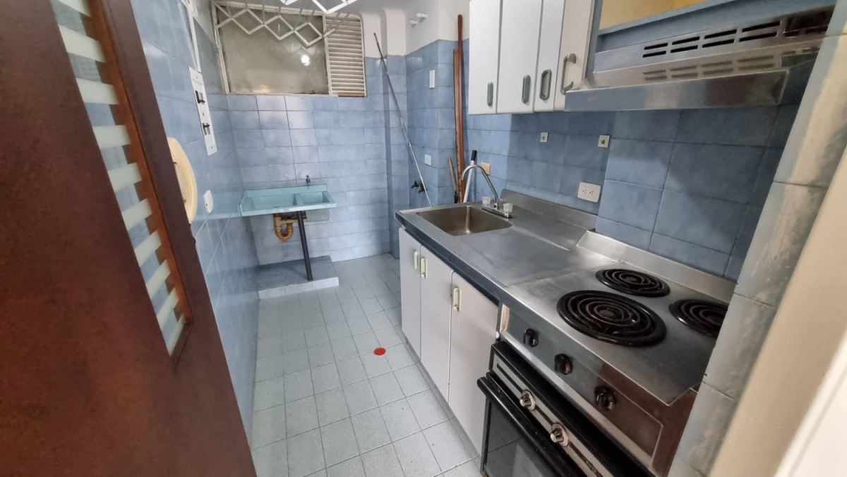 Apartamento en venta en San Martin De Porres I Y Ii, Bogotá · foto 6 de 19