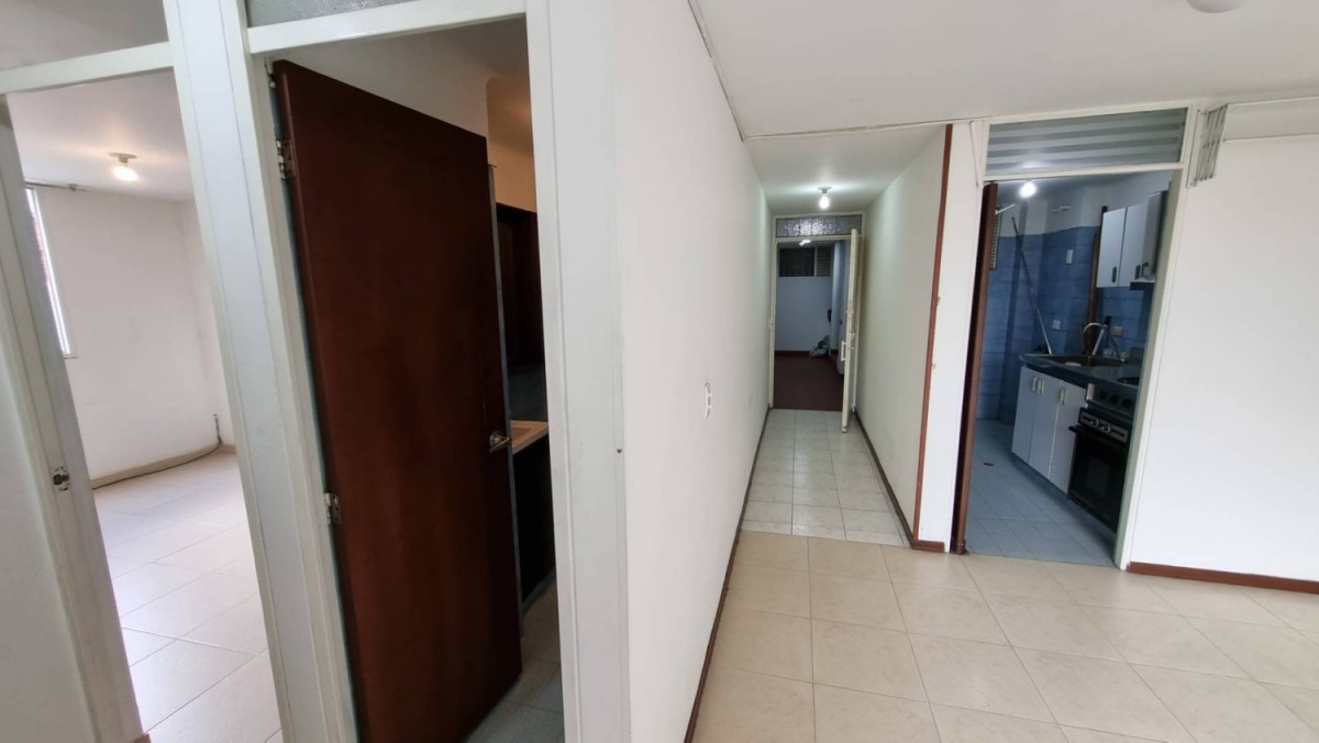 Apartamento en venta en San Martin De Porres I Y Ii, Bogotá · foto 8 de 19