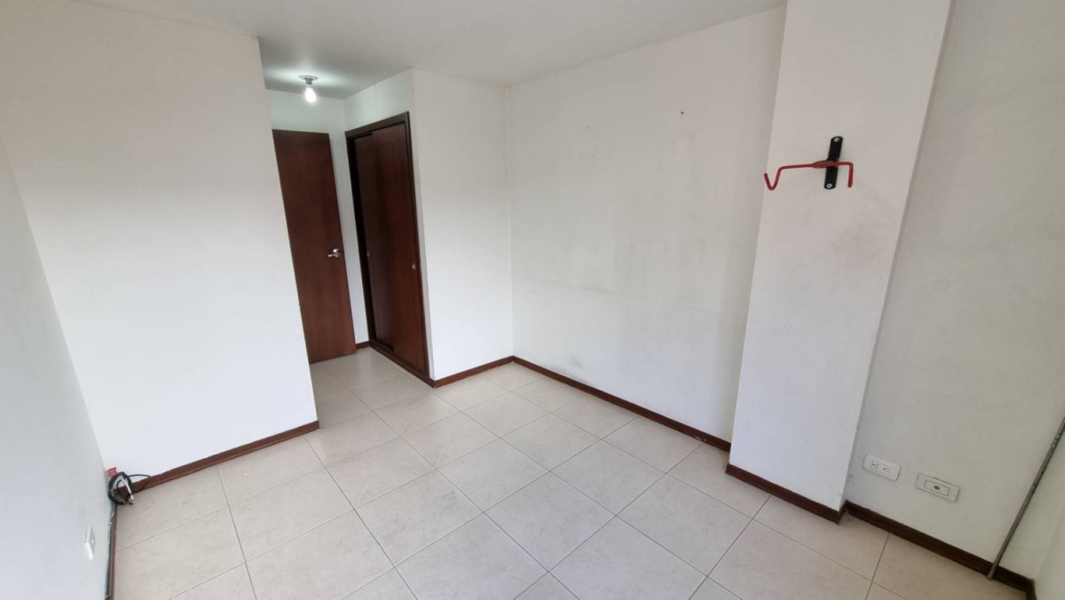Apartamento en venta en San Martin De Porres I Y Ii, Bogotá · foto 15 de 19