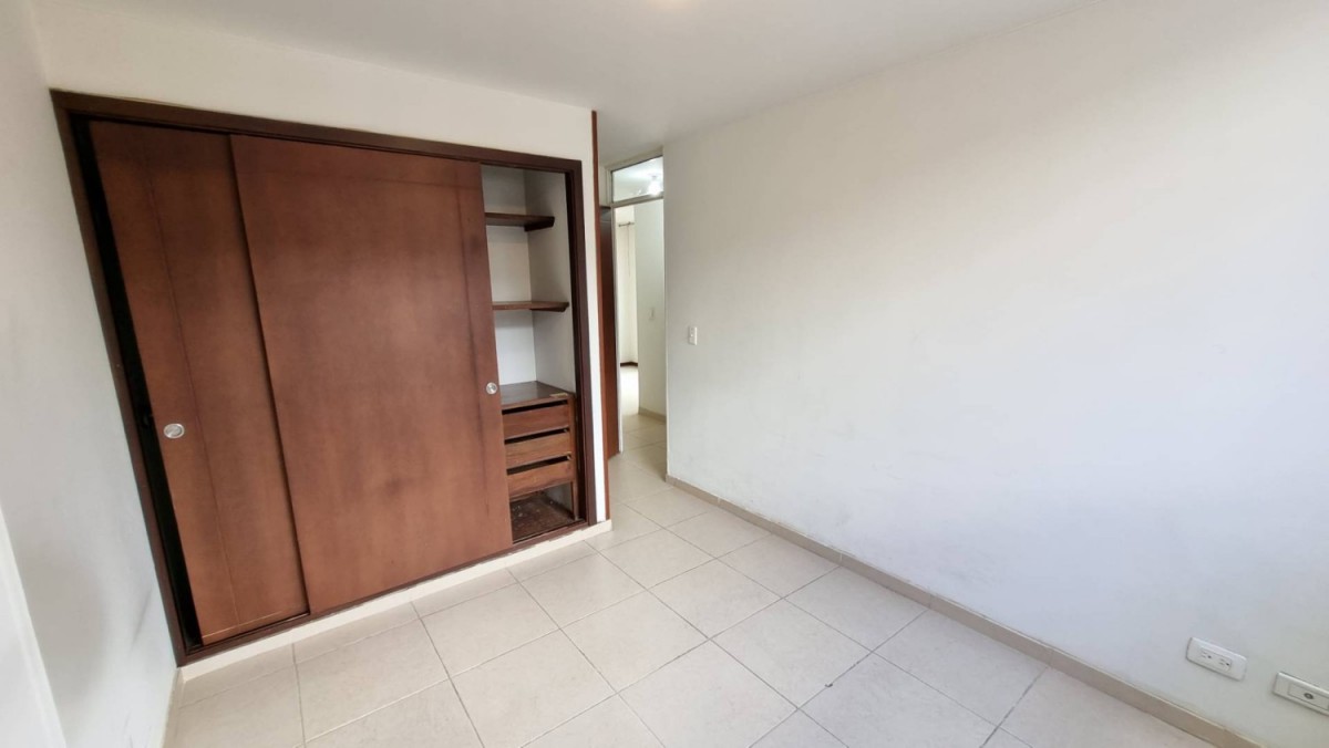Apartamento en venta en San Martin De Porres I Y Ii, Bogotá · foto 18 de 19