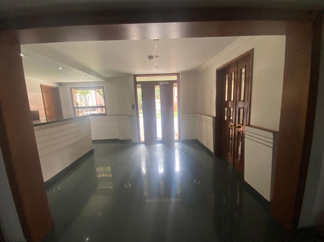 Apartamento de 2 alcobas en venta en Bella Suiza, Bogotá, 143 m² · foto 4 de 23
