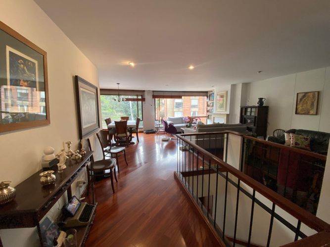 Apartamento de 2 alcobas en venta en Bella Suiza, Bogotá, 143 m² · foto 12 de 23