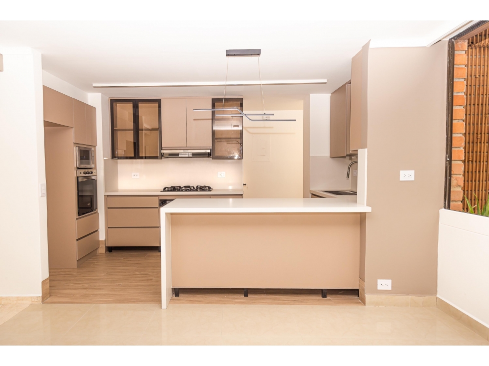 Apartment for sale in Los Balsos, Medellín 5