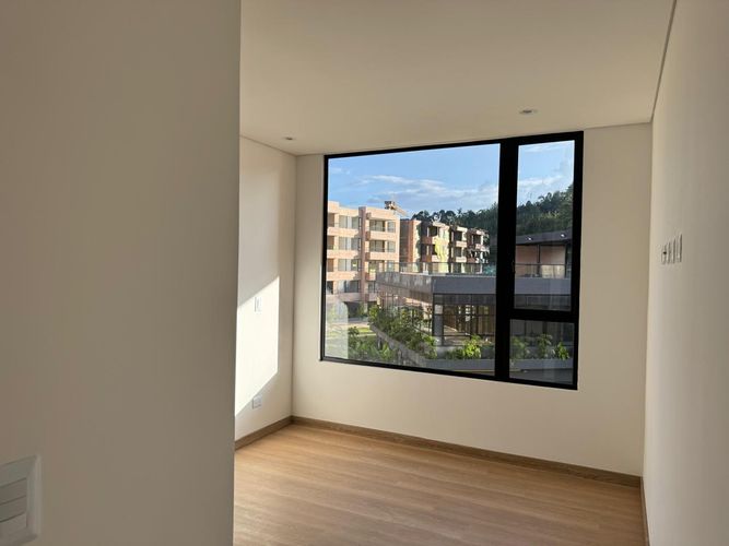 Apartamento de 2 alcobas en venta en El Retiro, 85 m² · foto 4 de 7